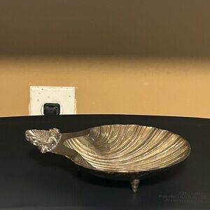 Vintage shell Dish
